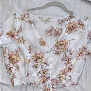 Crop floral blouse